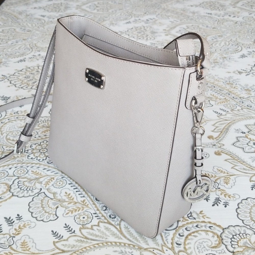 Michael Kors Jet Set large messenge / crossbody